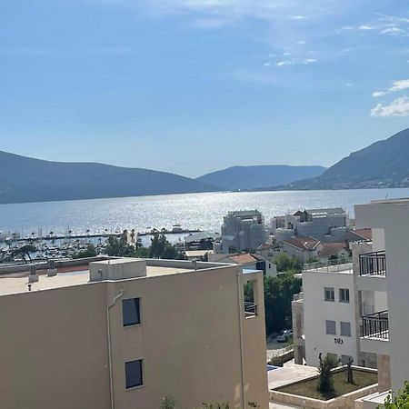 Apartman Iva Tivat Ngoại thất bức ảnh