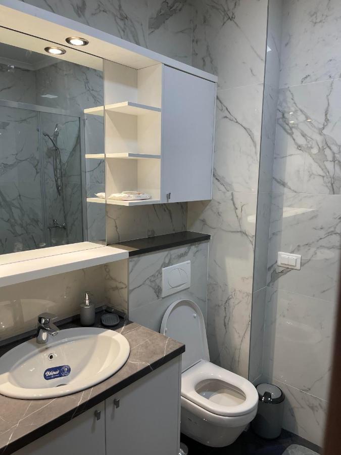 Apartman Iva Tivat Ngoại thất bức ảnh
