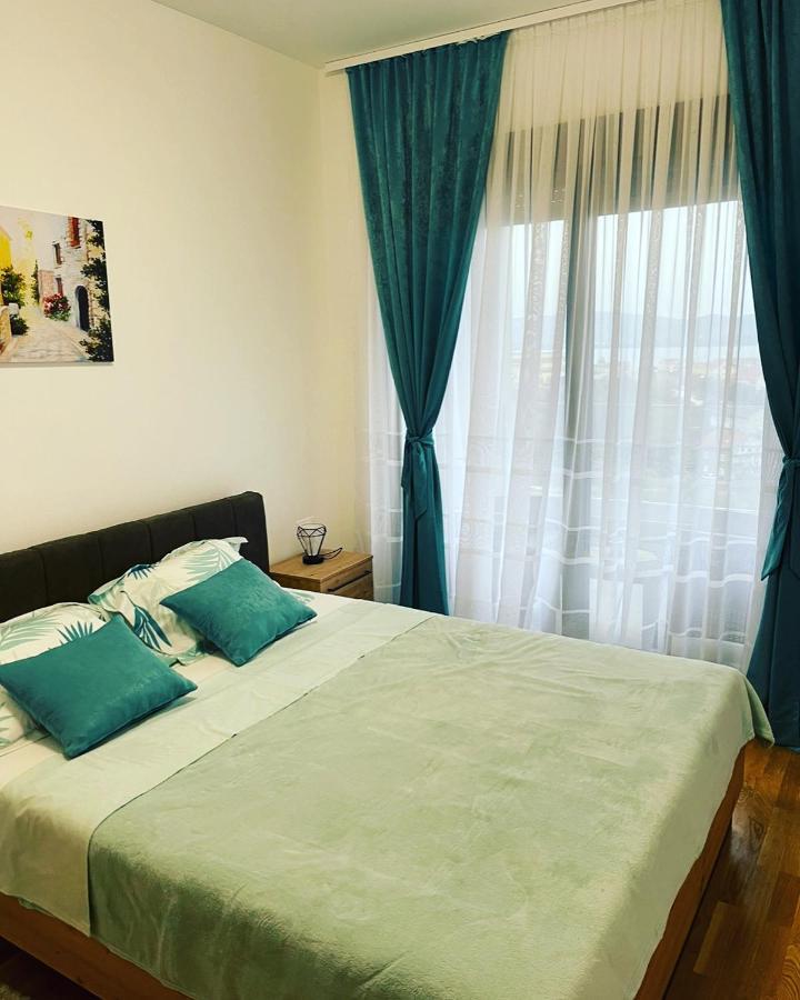 Apartman Iva Tivat Ngoại thất bức ảnh